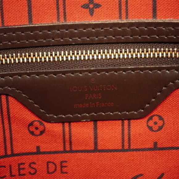 Louis Vuitton Damier Neverfull MM Tote Bag - Picture 5 of 13